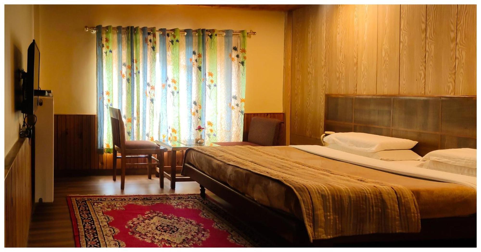 Vardaan Hotels - Patnitop Room photo